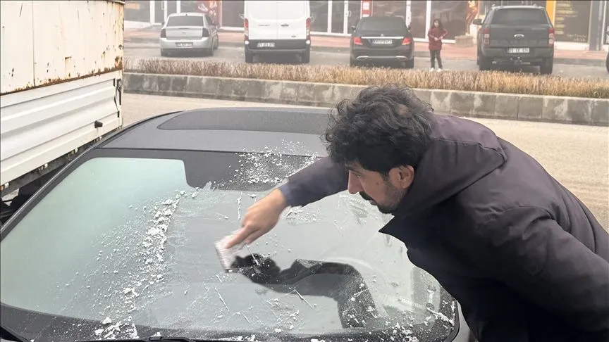 Erzurum, Kars, Ardahan ve Ağrı'da olumsuz hava koşulları etkili oldu 