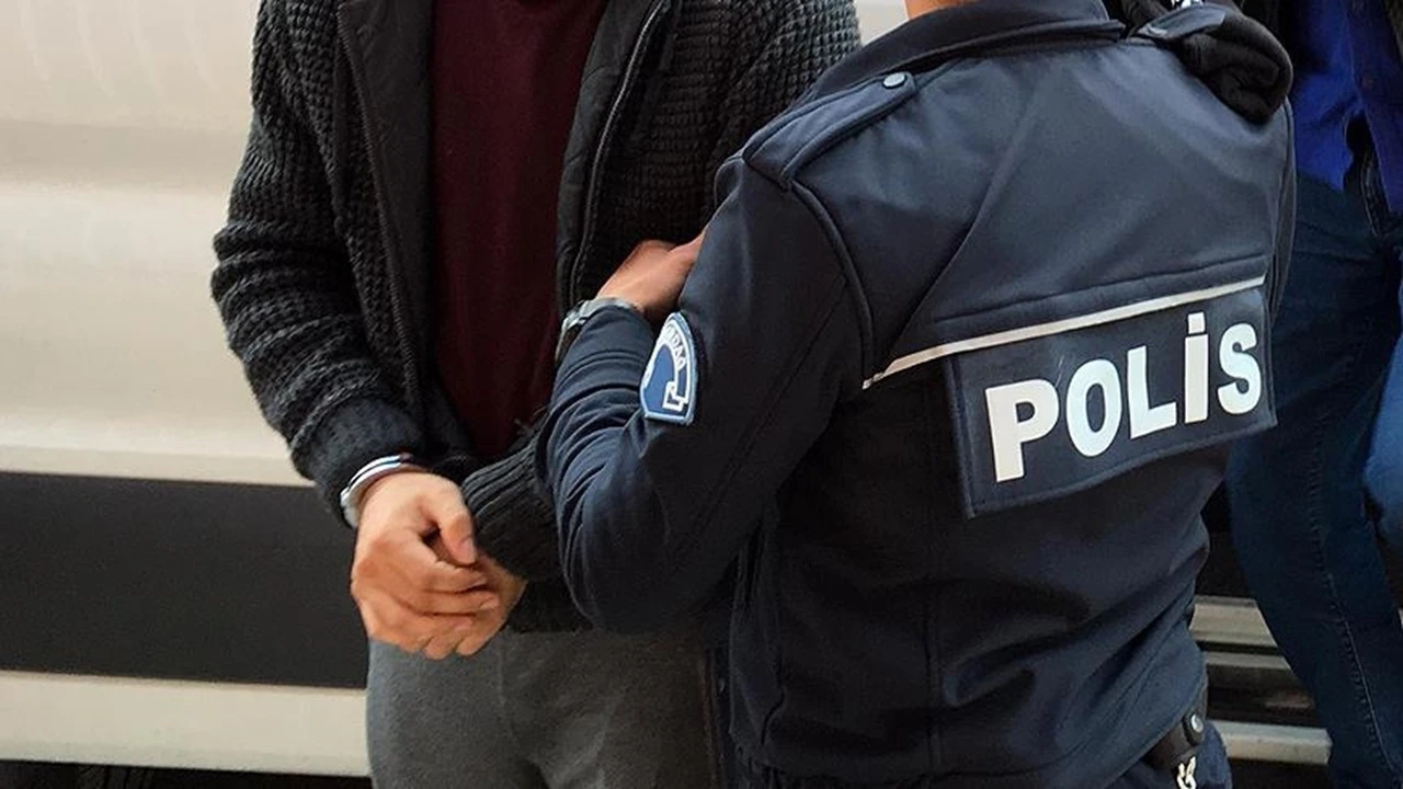 Son Dakika: İBB'de 5. dalga operasyonu: 2 belediye başkanı gözaltında!