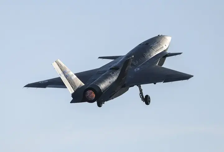 Bayraktar KIZILELMA’dan bir başarı daha: MURAD 100-A AESA radar testi tamamlandı