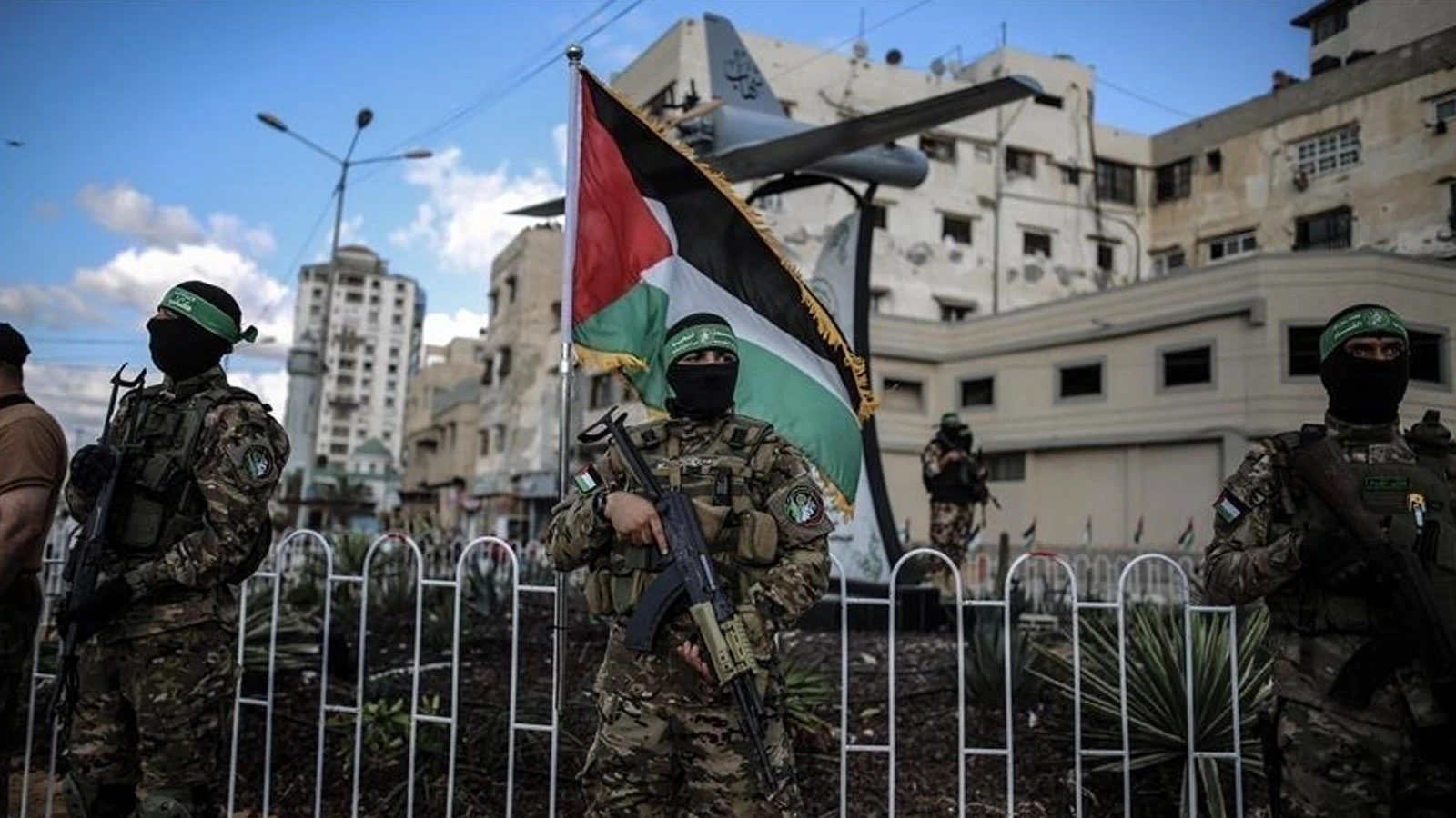 Hamas'tan Trump'ın planına yanıt: Rehineleri bırakmaya hazırız