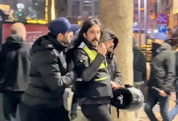 Kocaeli'de polisten göstericilere müdahale; en az 50 gözaltı