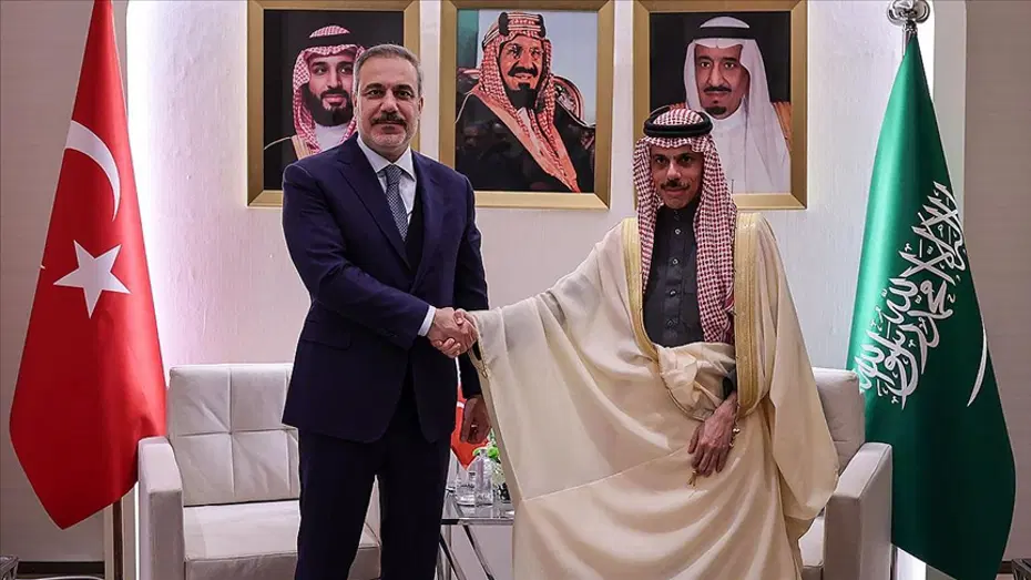 Bakan Fidan, Suudi Arabistanlı mevkidaşı ile görüştü