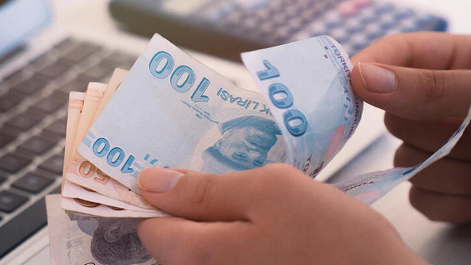 Emekli maaşlarına "seyyanen zam" iddiası