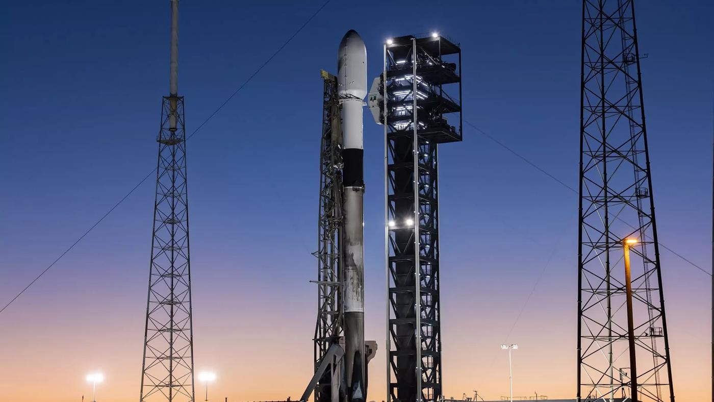 Besxar ve SpaceX yörüngede çip üretimi için ortaklık kurdu