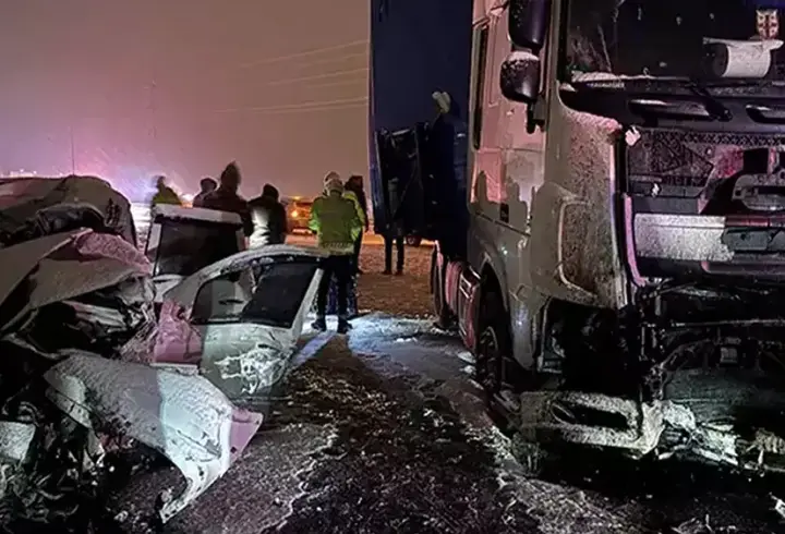 Erzurum'da katliam gibi kaza! 4 kişi hayatını kaybetti