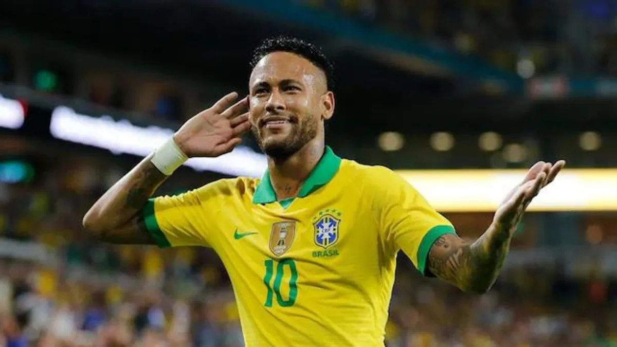 Neymar 17 ay sonra Brezilya Milli Takımı’na geri döndü!