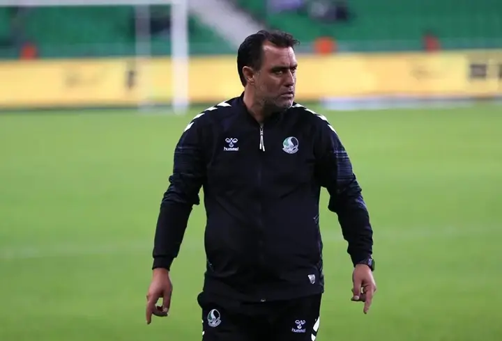 Sakaryaspor’dan teknik direktörü Serhat Sütlü’nün kararına ret