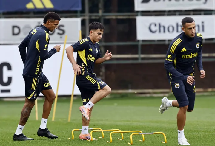 Fenerbahçe'de Çaykur Rizespor maçı hazırlıkları başladı