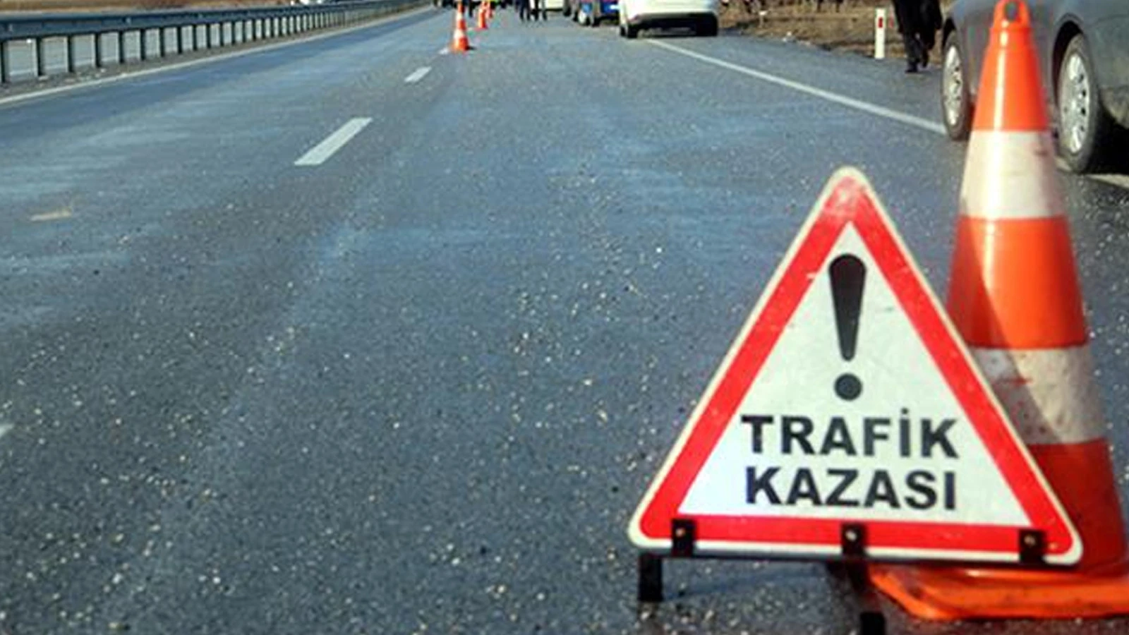 Denizli'de trafik kazası: 2 kişi can verdi, 1 kişi yaralandı