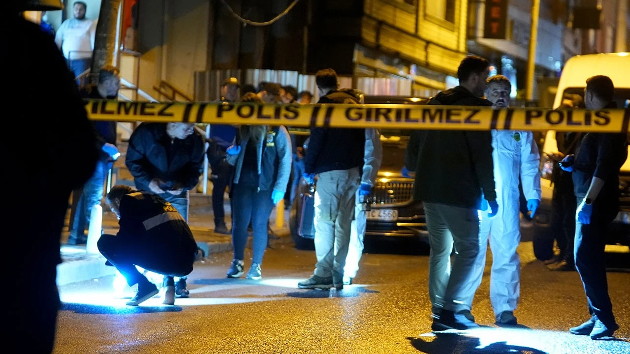 İstanbul Kağıthane'de eğlence mekanına el bombası atıldı: 7 yaralı