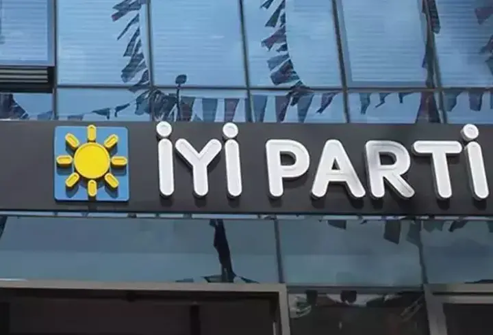İYİ Parti Sakarya İl Başkanı Uçak ve 6 ilçe başkanı istifa etti