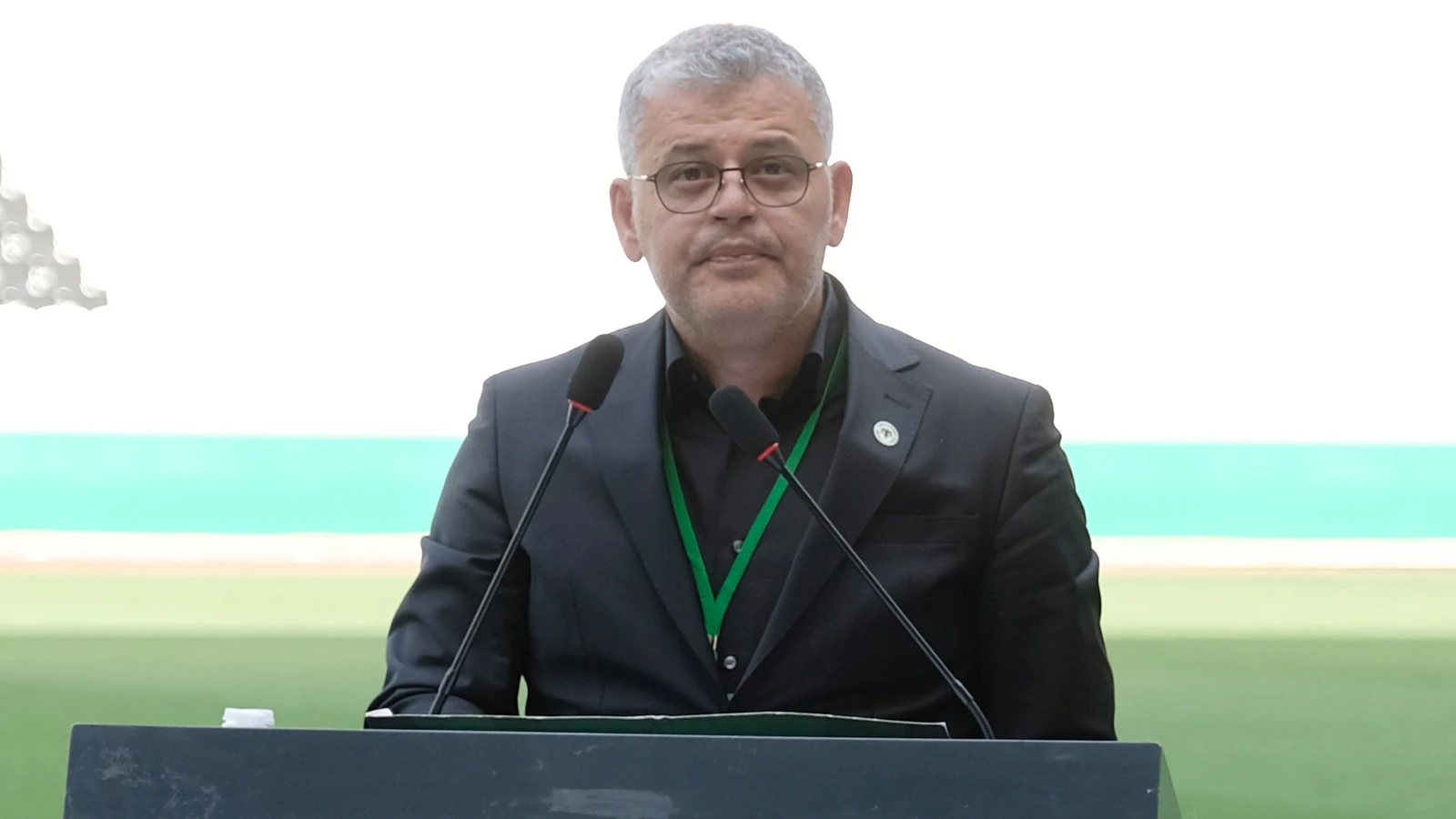 Konyaspor'un yeni başkanı Ömer Atiker oldu