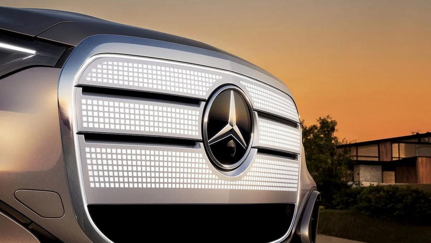 Mercedes, yeni modellerinde fiziksel tuşları geri getiriyor