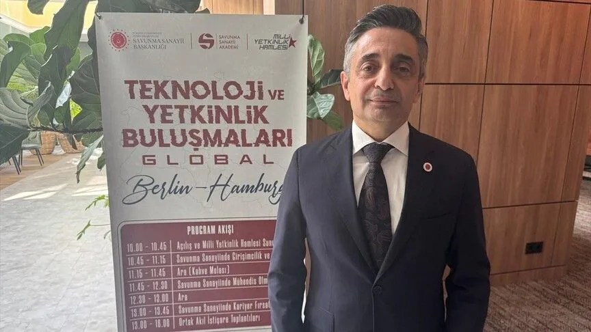 Türk savunma sanayisi Berlin'de nitelikli insan kaynağıyla buluştu