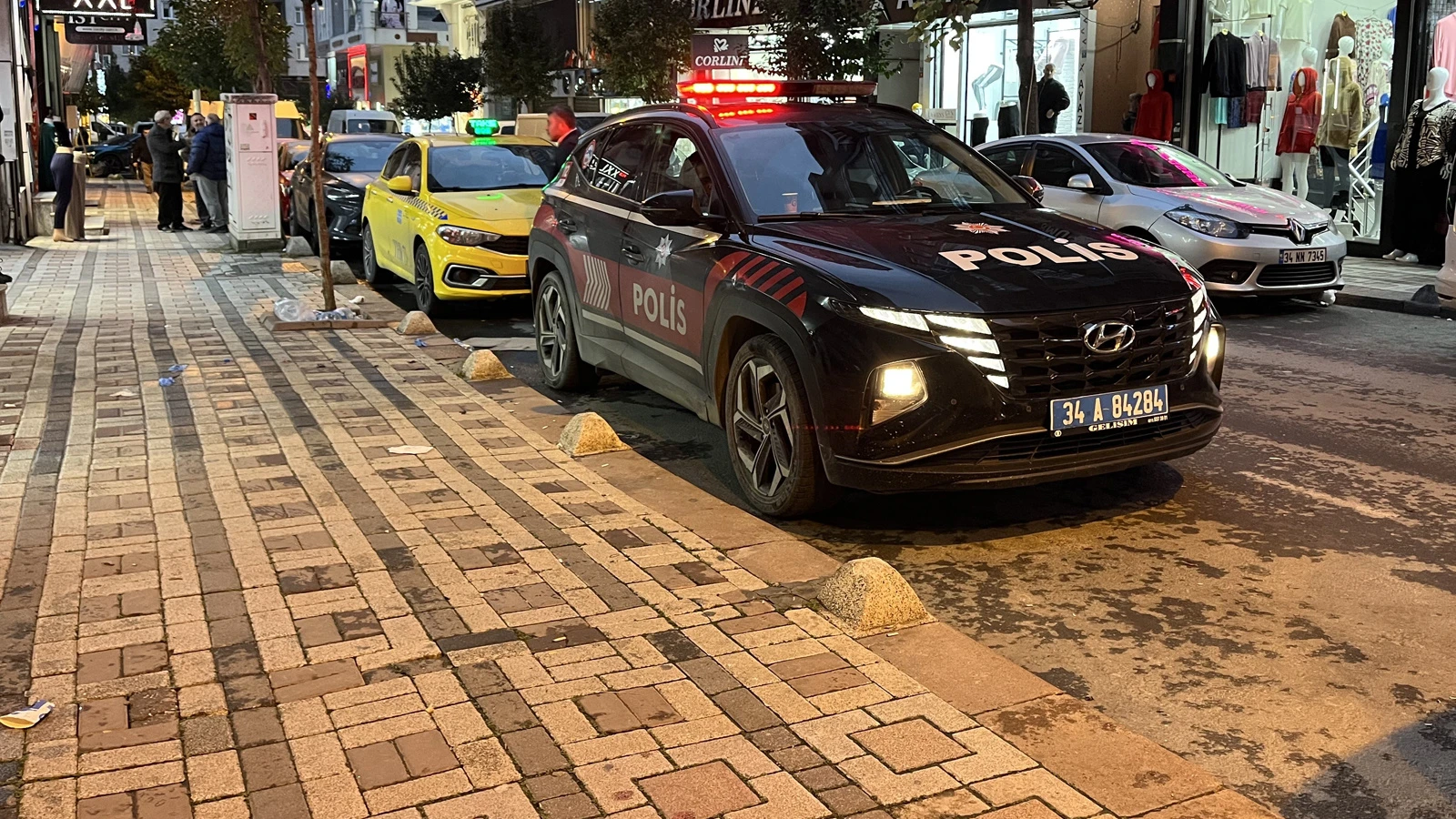 İstanbul'da park yeri tartışmasında ortalık kan gölü döndü!