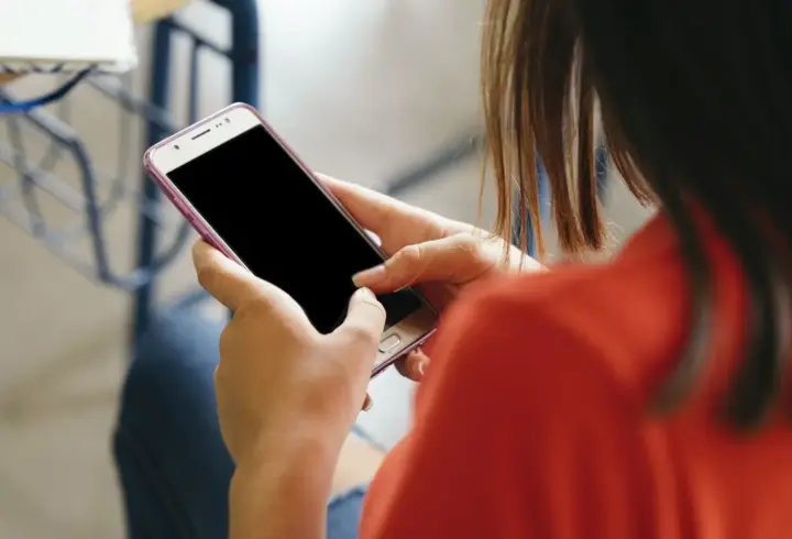 Çocuğunuzu TikTok’ta Gizlice Takip Etmek