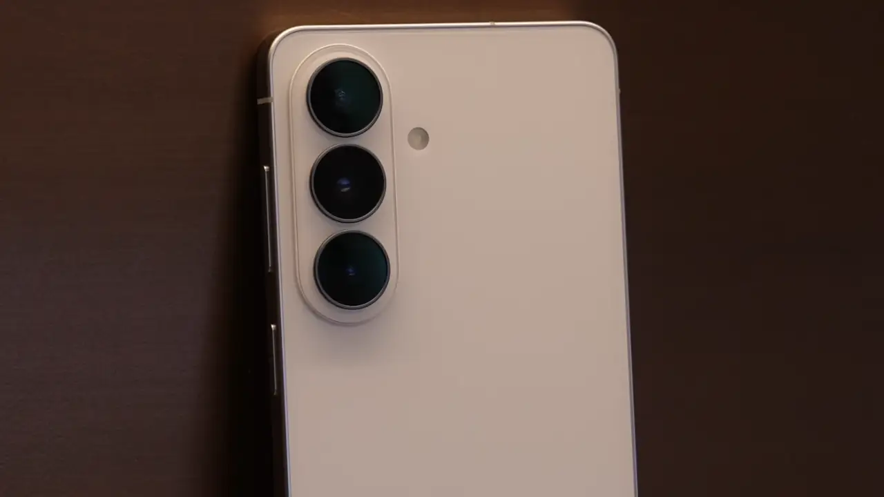 Samsung Galaxy S26 Plus Tanıtılı! İşte Özellikleri ve Fiyatı!