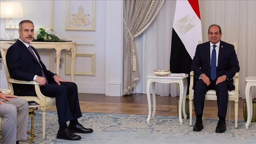 Bakan Fidan, Mısır Cumhurbaşkanı Sisi tarafından kabul edildi