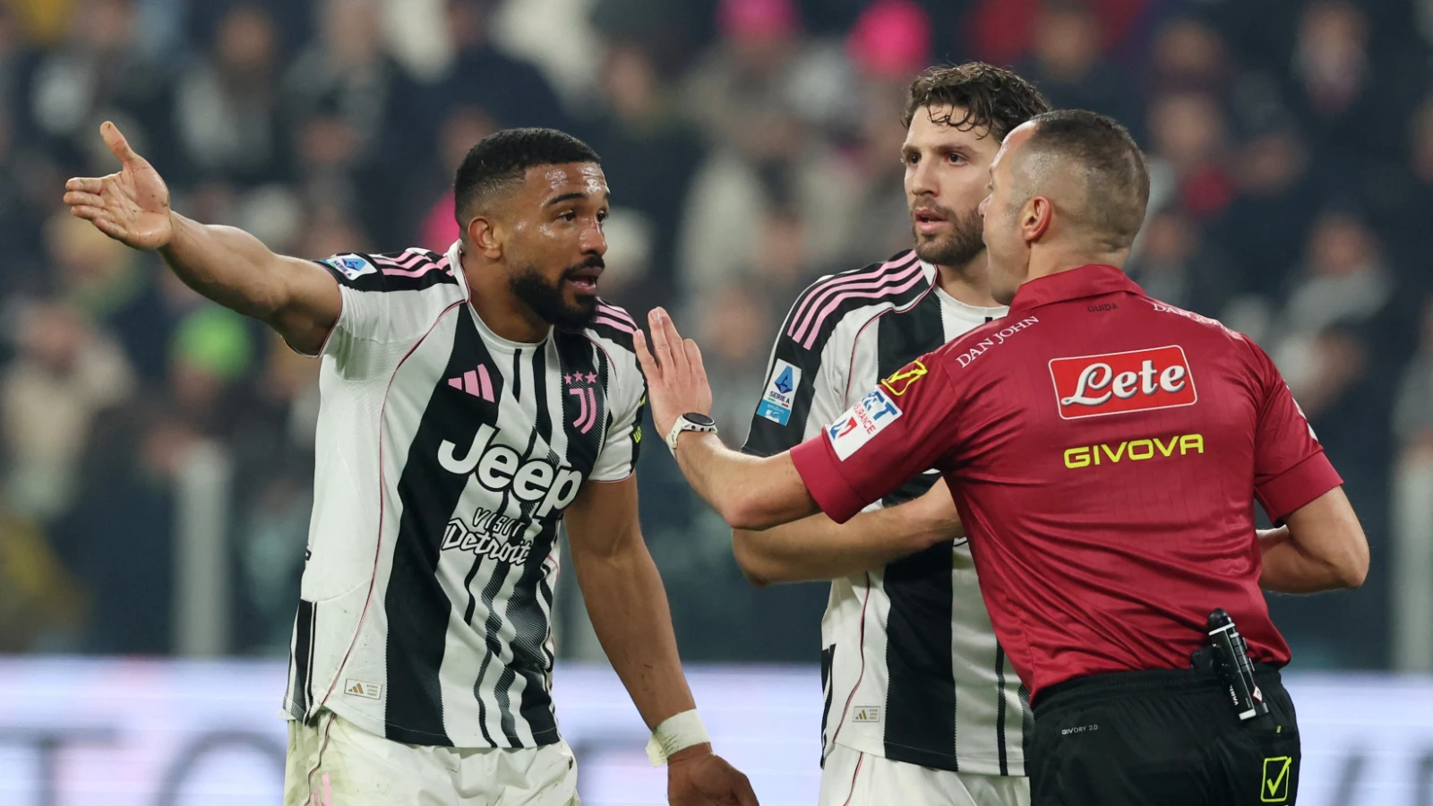 Galatasaray'ın rakibi Juventus 90+6'da puanı kurtardı