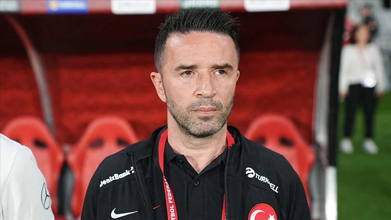 Fenerbahçe’de flaş ayrılık iddiası: 2 hafta önce göreve gelmişti