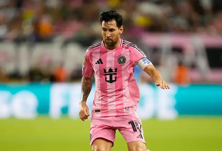 Lionel Messi, eski takımı PSG ile karşı karşıya gelecek