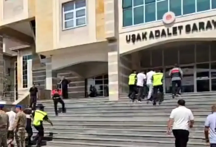 16 ilde 'Yasa dışı bahis' ve 'Nitelikli dolandırıcılık' operasyonu: 29 tutuklama