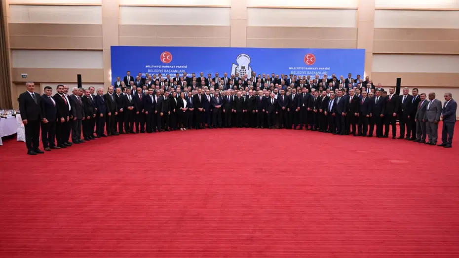 Bahçeli, MHP'li belediye başkanlarıyla bir araya geldi