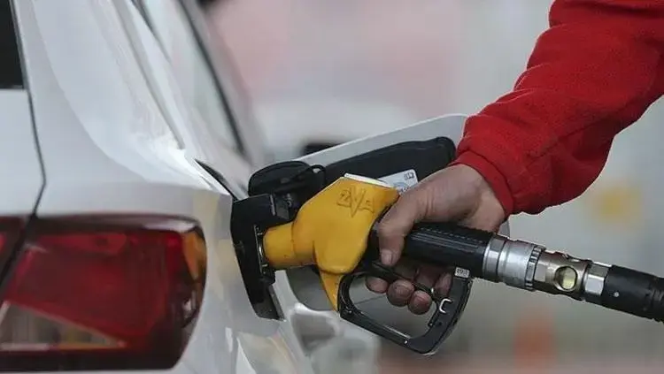 Benzine İndirim Mi Geliyor, Kaç TL İndirim Yapılacak? 16 Ekim Cuma Benzinin Litre Fiyatı Ne Kadar Olacak? İşte İstanbul, Ankara Ve İzmir Güncel Akaryakıt Fiyatları