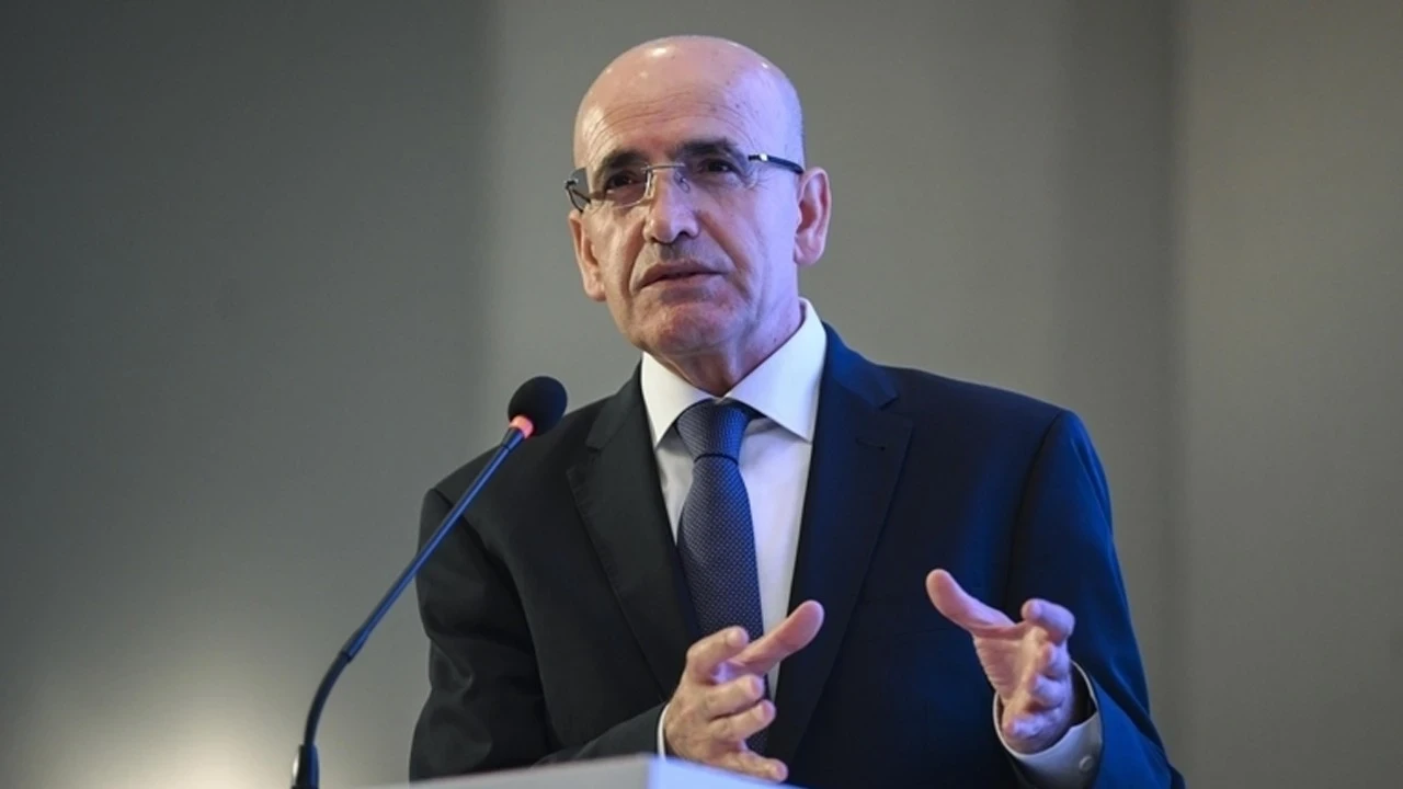 Bakan Şimşek'ten büyüme değerlendirmesi: Kademeli olarak artmasını bekliyoruz