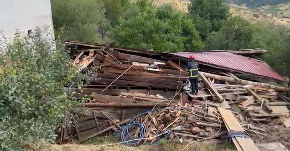 Taşköprü'de Tadilat Sırasında Ev Çöktü: 5 Yaralı