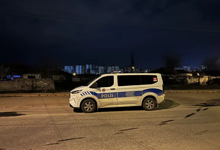 Kayseri’de iki grup arasındaki bıçaklı kavgada 2 kardeş yaralandı