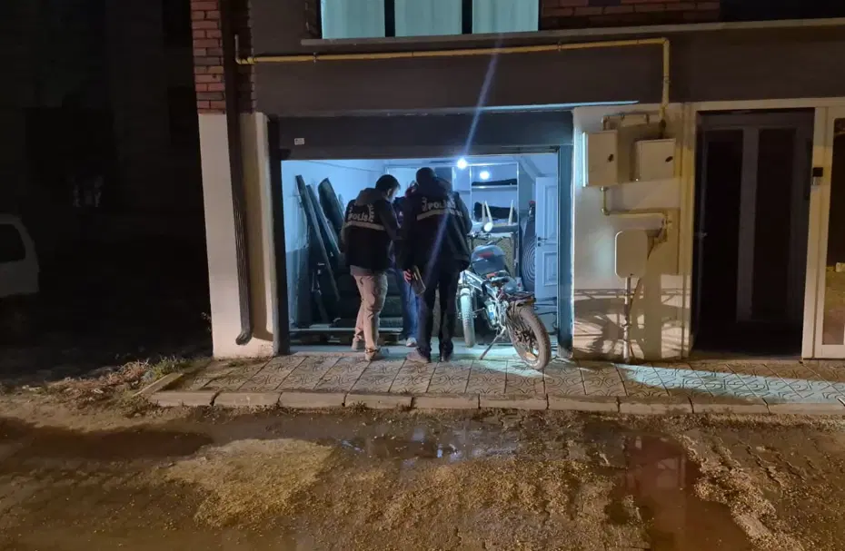 Bisiklet demiri vücuduna saplanan çocuk hayatını kaybetti