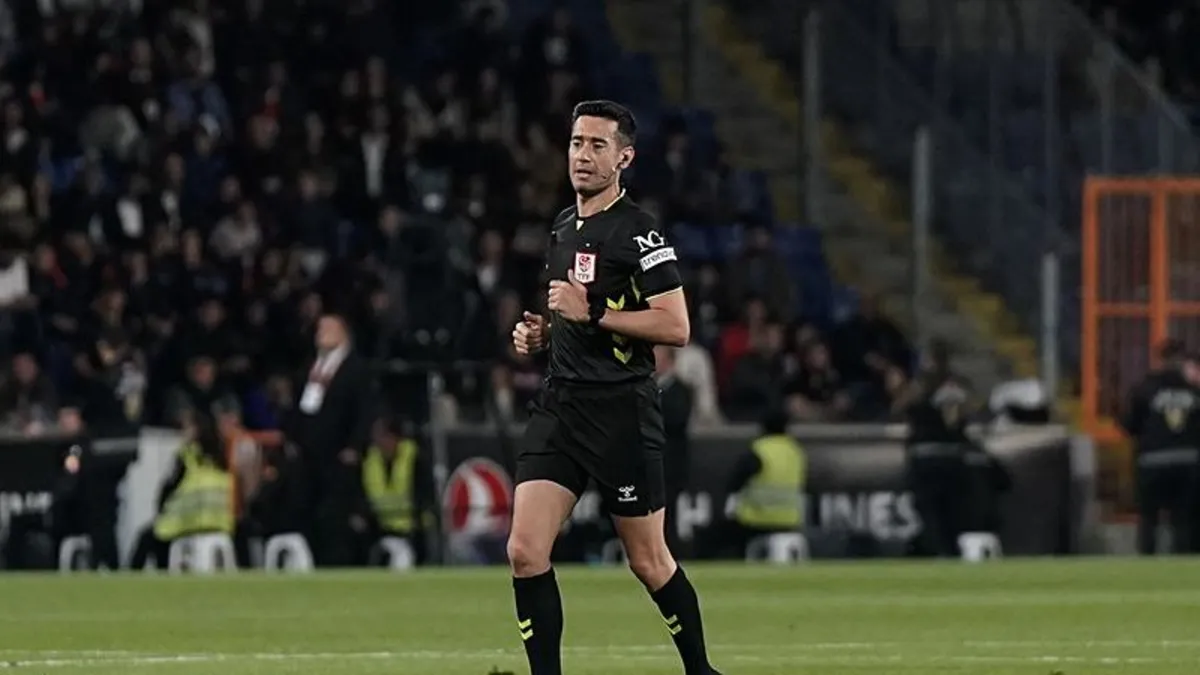 Ahmet Çakar'dan RAMS Başakşehir-Fenerbahçe ması sonrası flaş hakem yorumu!