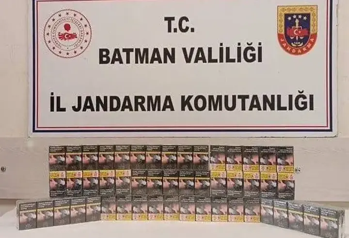 Batman’da yol kontrollerinde kaçak sigara ve ruhsatsız tabancalar ele geçirildi
