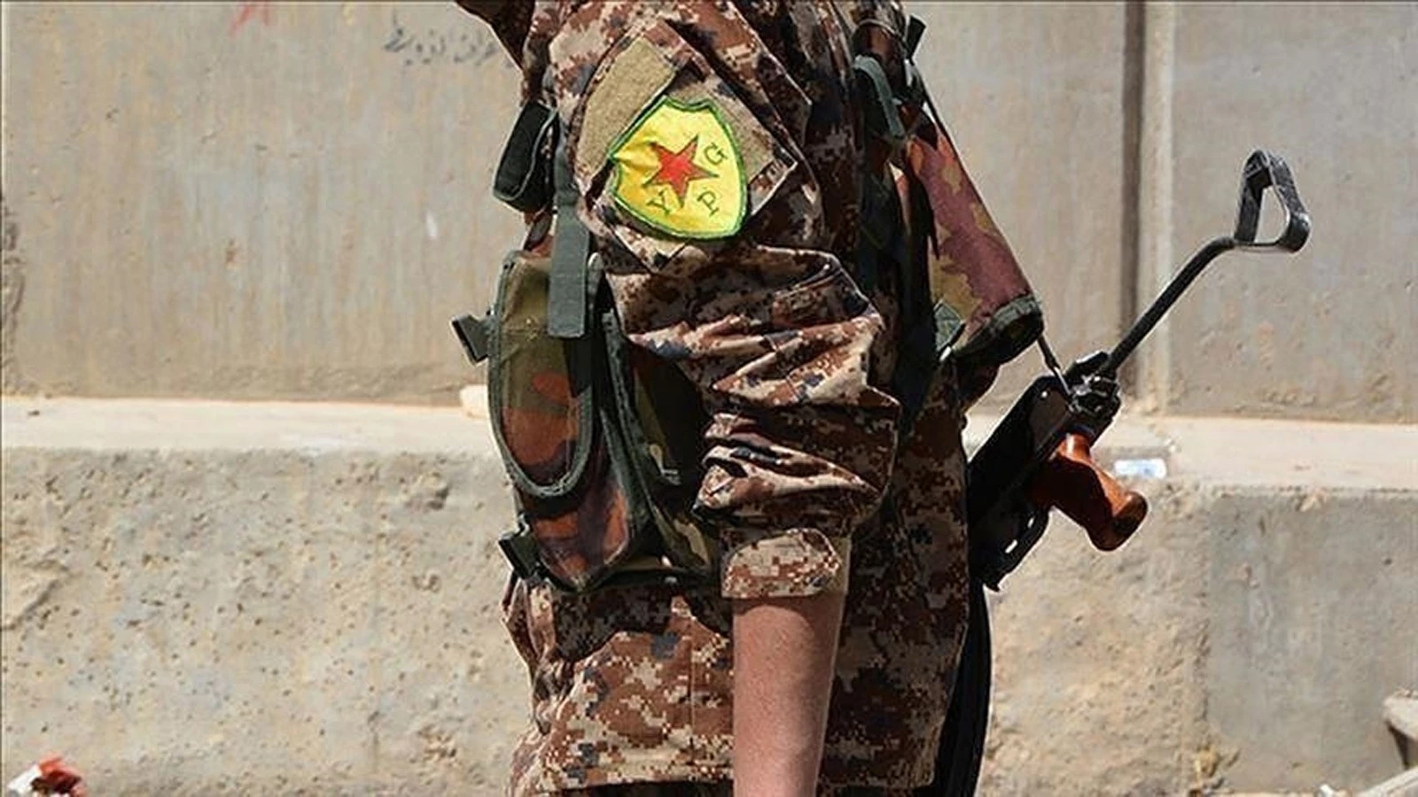 Terör örgütü YPG'den işgal altındaki kentlere sokağa çıkma yasağı