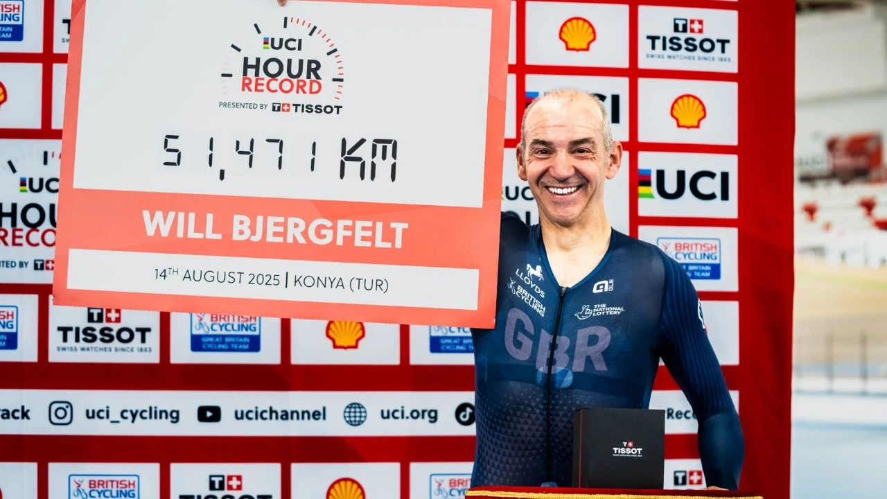 Paralimpik bisikletçi William Bjergfelt, Konya Velodromu’nda dünya rekoru kırdı