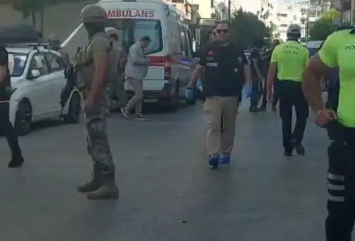 İzmir'de polis merkezine silahlı saldırı: Şehit ve yaralılar var