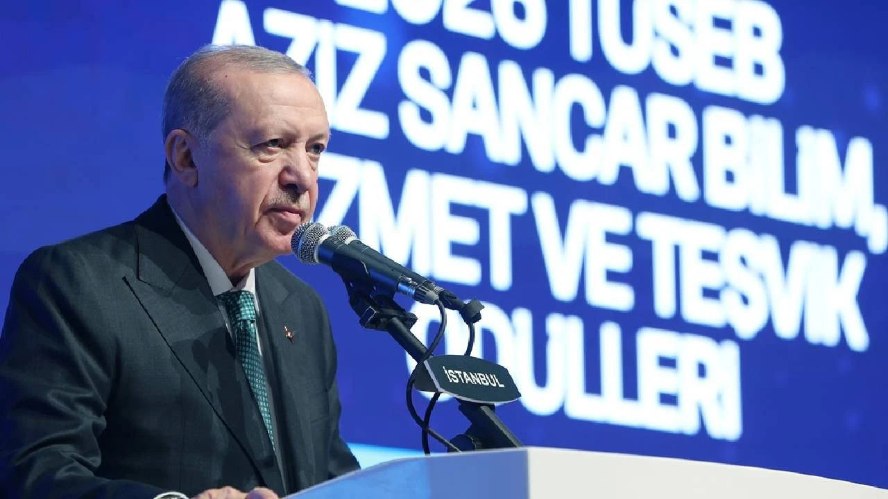 Cumhurbaşkanı Erdoğan: Tıbbi Cihaz Ve Ekipmanları Artık Biz Üretiyoruz