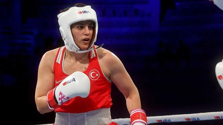 Milli boksörler Dünya Boks Şampiyonası'nda çeyrek finale yükseldi