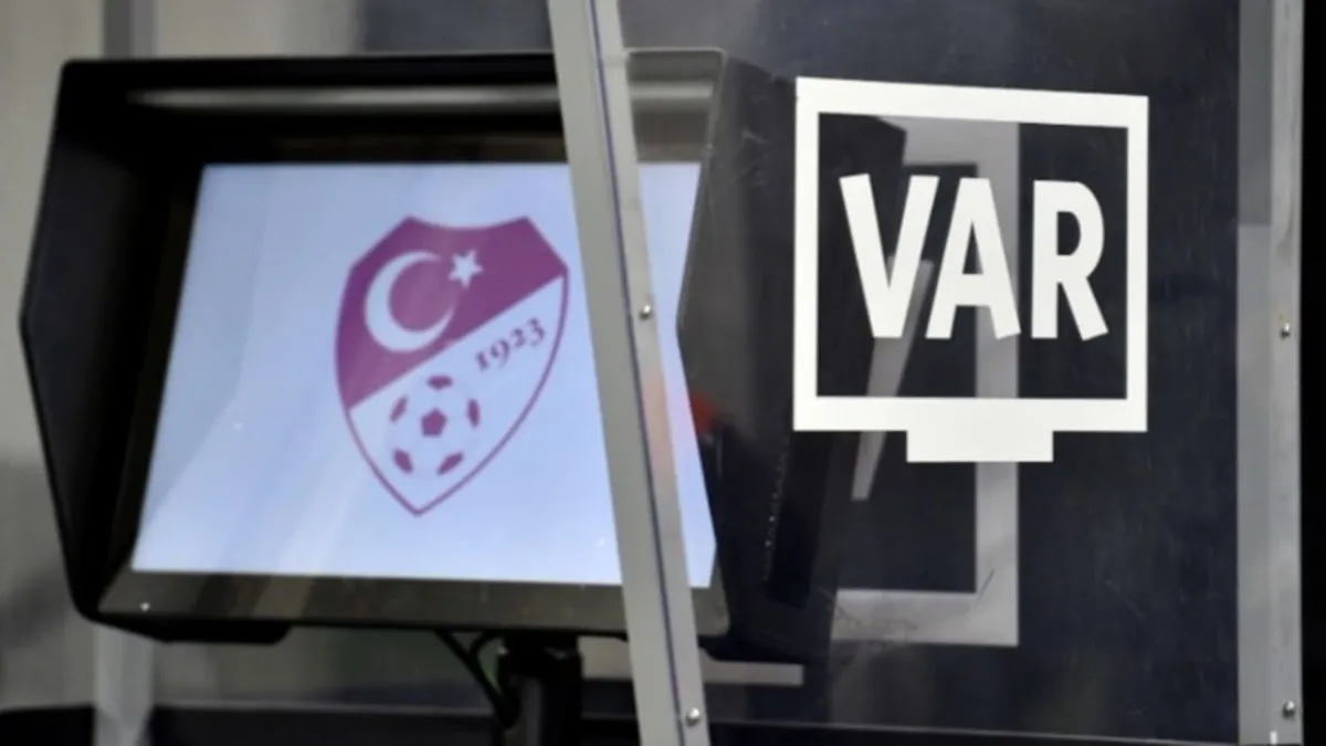 Fenerbahçe-Galatasaray derbisinin VAR hakemi açıklandı!