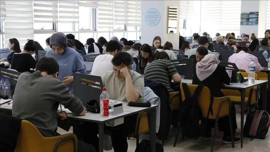 Ebeveynlere çocuklarını meslek seçiminde yeteneklerine göre yönlendirmeleri tavsiyesi
