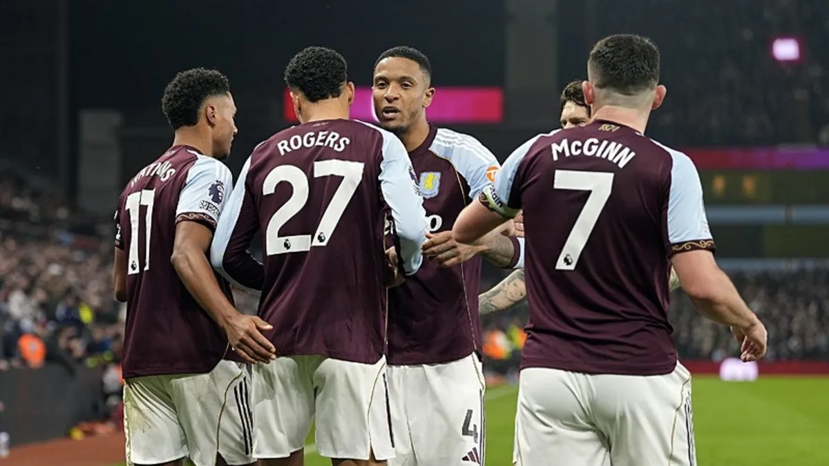 Villa Park’ta tarihi gece! Aston Villa Manchester United’ı devirdi