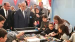 Vali Erol, Kabataş'ta Düzenlenen Bilim Şenliğine Katıldı