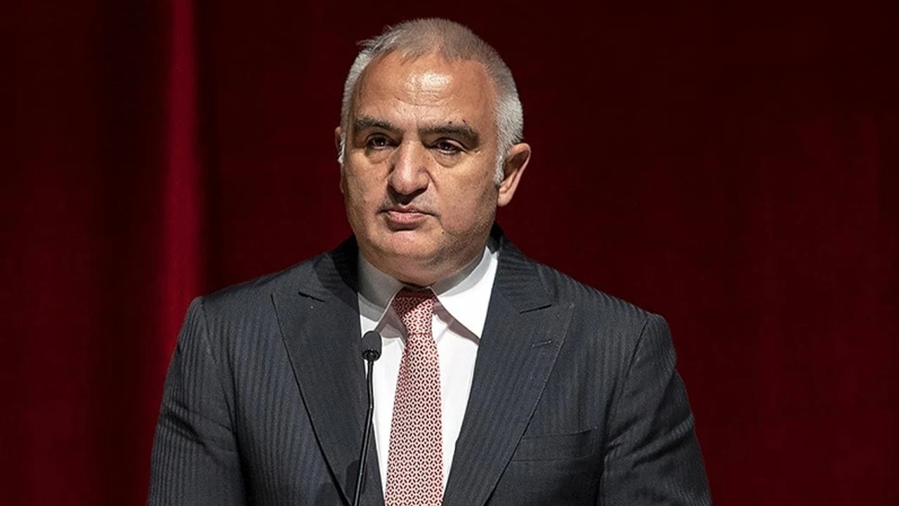Bakan Ersoy: Necip Fazıl Kısakürek, bize köklerimizi hatırlattı
