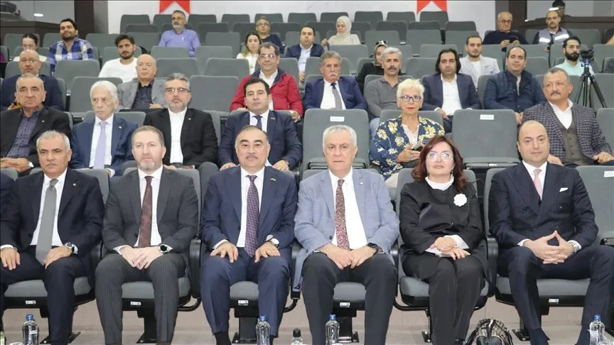 Adana'da Azerbaycan'daki iş ve yatırım fırsatları anlatıldı