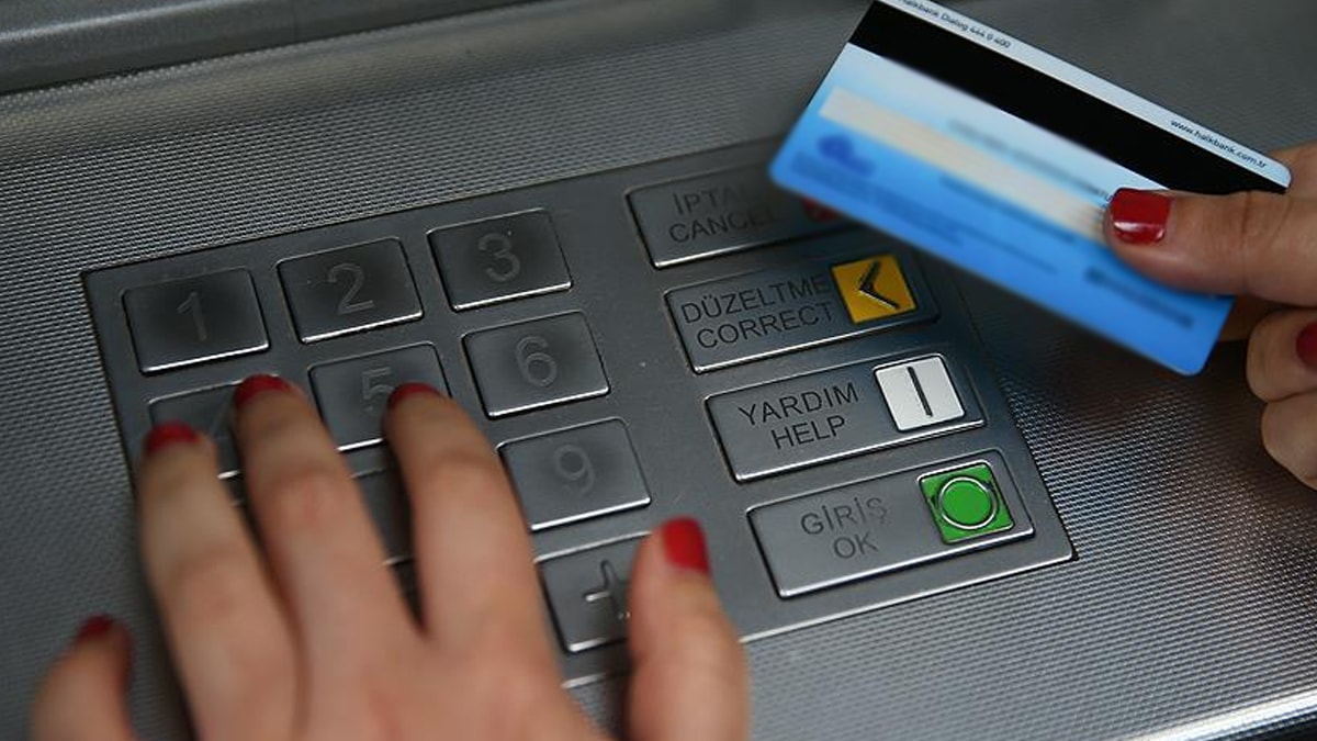 Bakan Yerlikaya duyurdu: 206 banka hesabına el konuldu