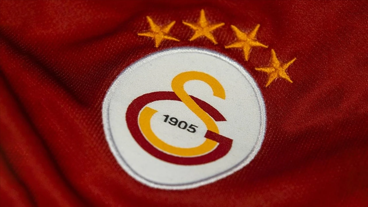 Galatasaray Başkanı Dursun Özbek’ten şampiyonluk ve 5. yıldız mesajı