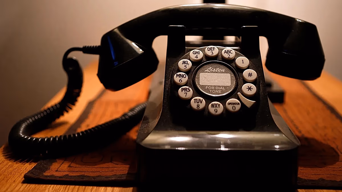 Rusya’da internet kesintileri sabit hatlı telefon kullanımını yeniden gündeme taşıdı