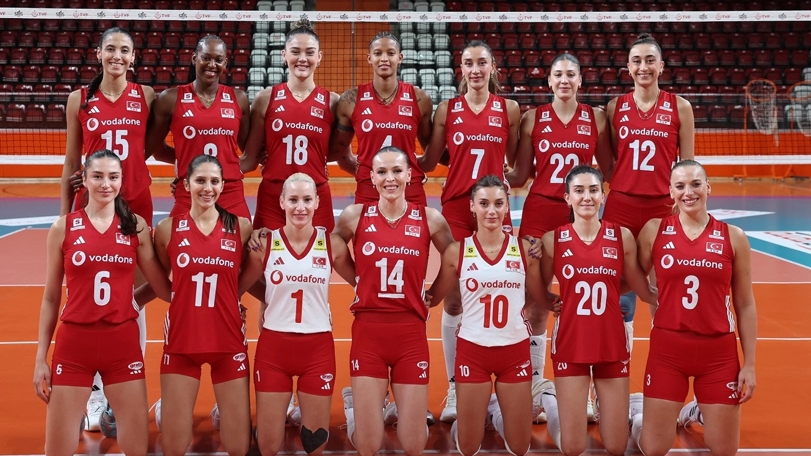 Filenin Sultanları parkeye çıkıyor! Türkiye-Letonya voleybol maçı hangi kanalda?