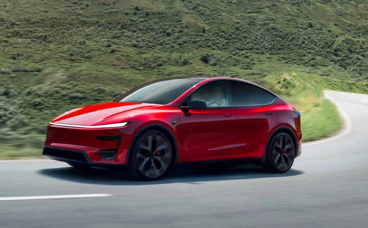 Tesla, Model Y Performance'ı tanıttı! Türkiye fiyatı belli oldu